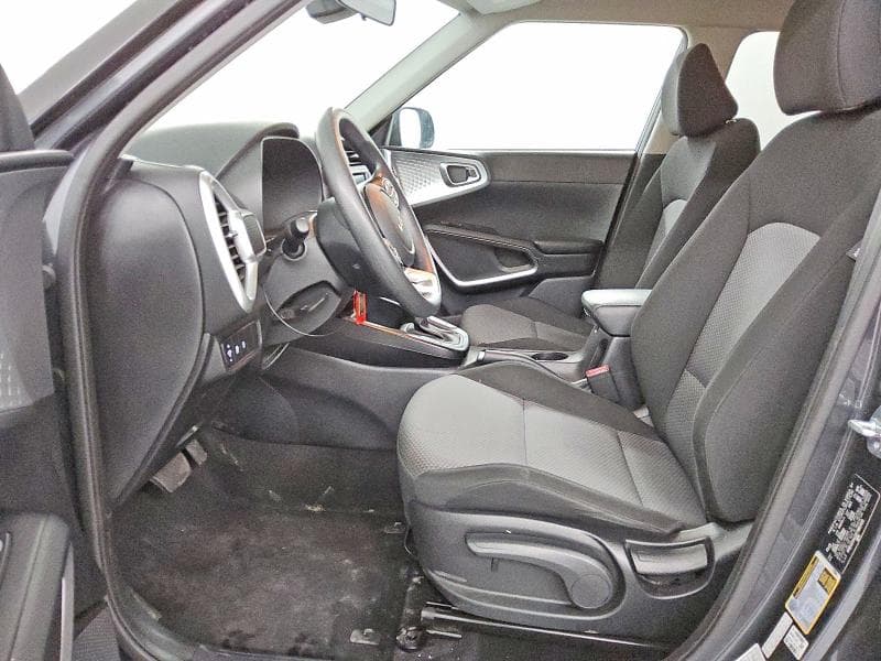 2023 KIA SOUL LX 7
