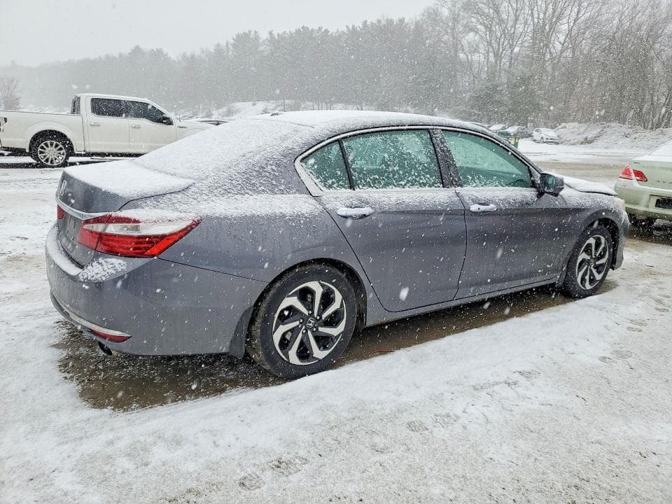2017 HONDA ACCORD EX 3
