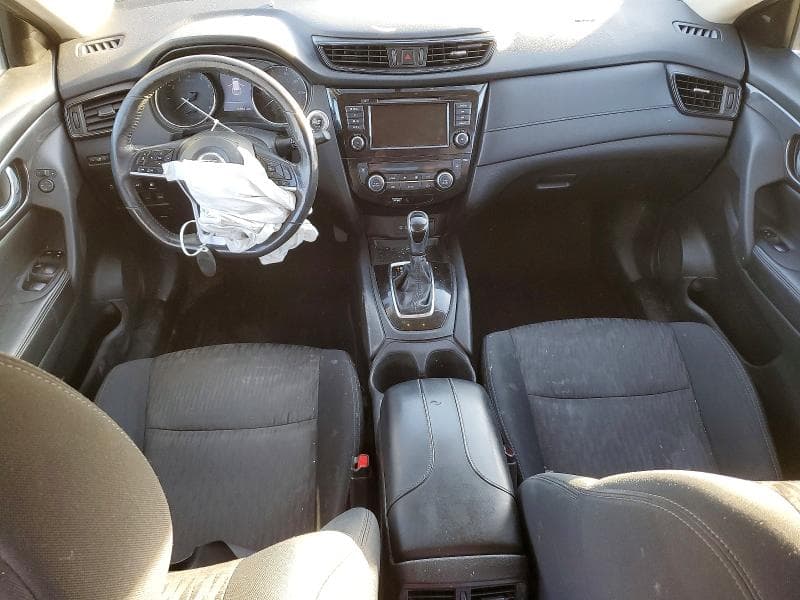 2018 NISSAN ROGUE S 8