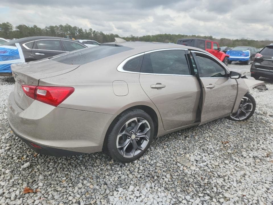 2023 CHEVROLET MALIBU LT 3