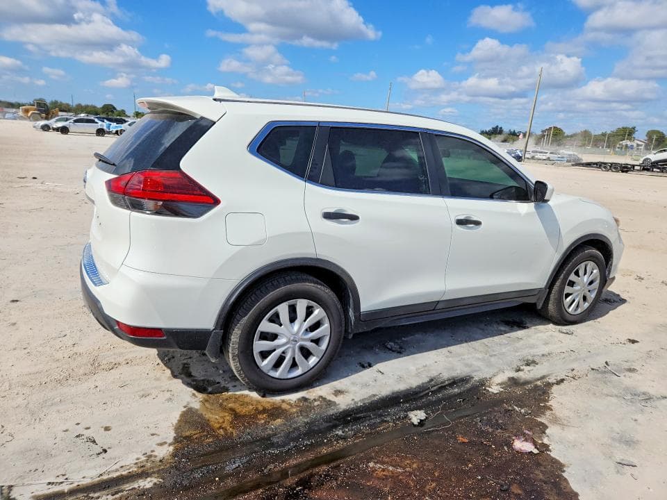 2017 NISSAN ROGUE S 3