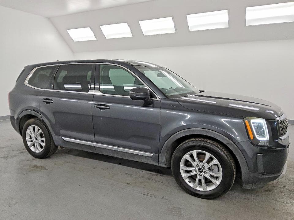2020 KIA TELLURIDE LX 4