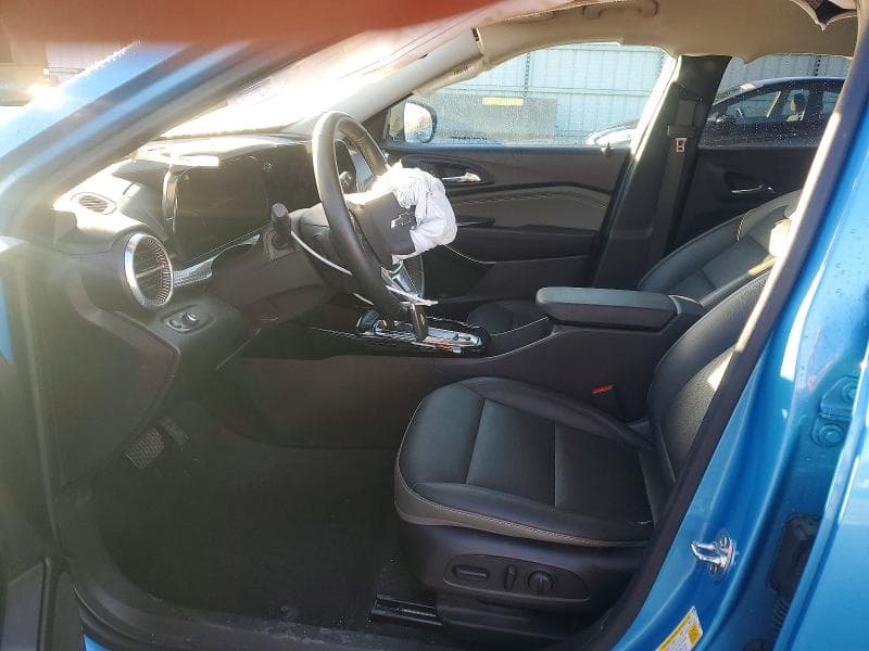 2025 CHEVROLET TRAX ACTIV 7