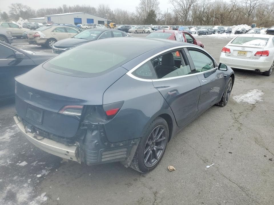 2020 TESLA MODEL 3 3