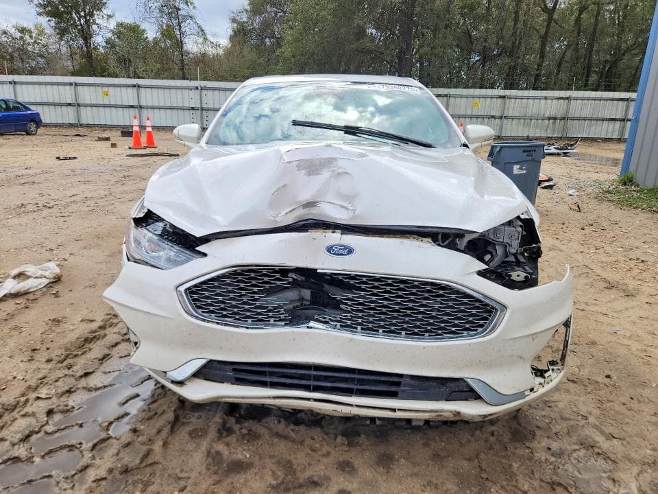 2019 FORD FUSION TITANIUM 5