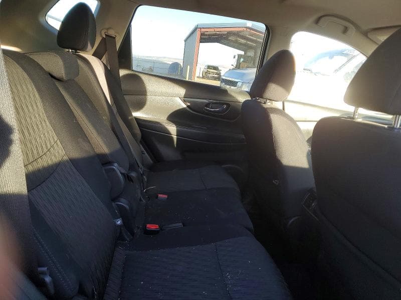 2018 NISSAN ROGUE S 10