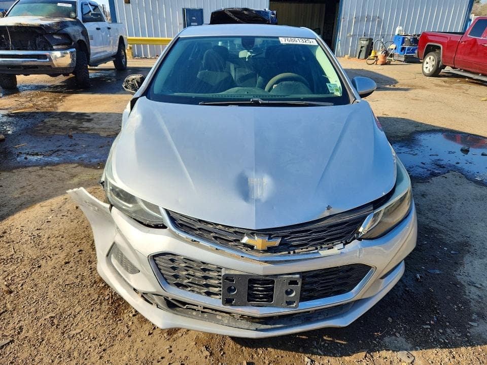2017 CHEVROLET CRUZE LT 5