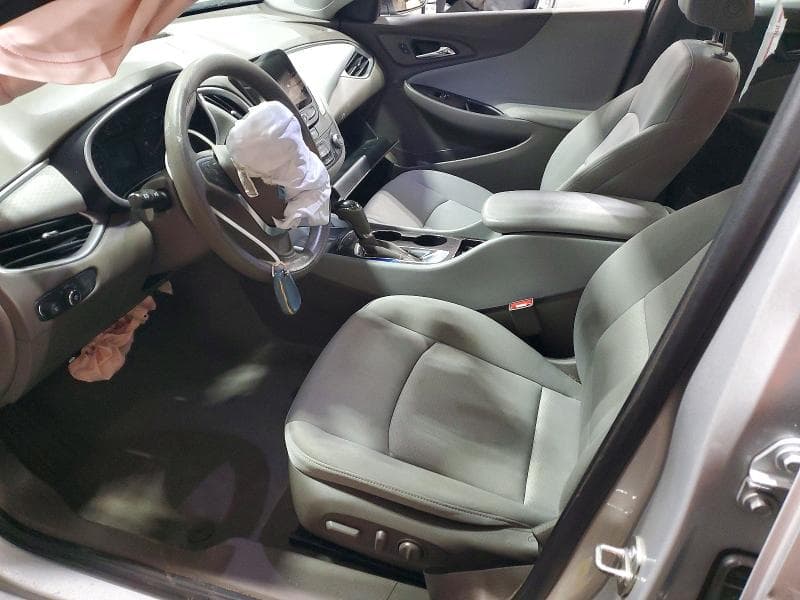2019 CHEVROLET MALIBU LS 7