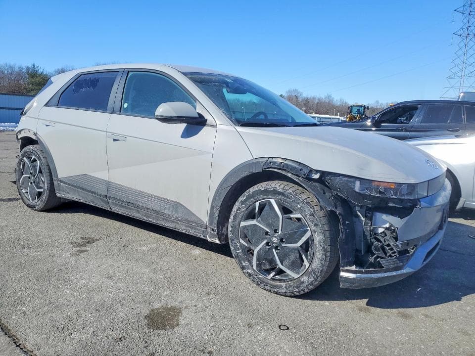 2024 HYUNDAI IONIQ 5 SEL 4