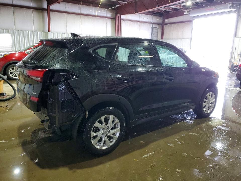 2020 HYUNDAI TUCSON SE 3