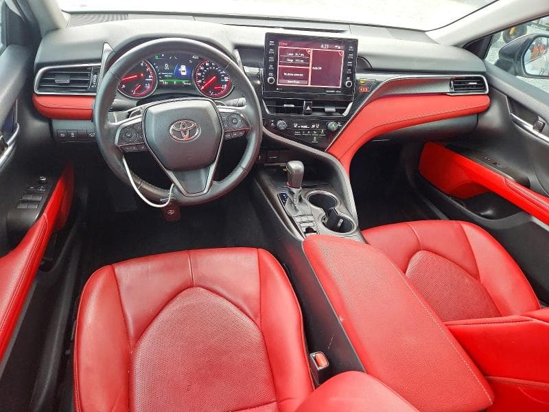2022 TOYOTA CAMRY XSE 8