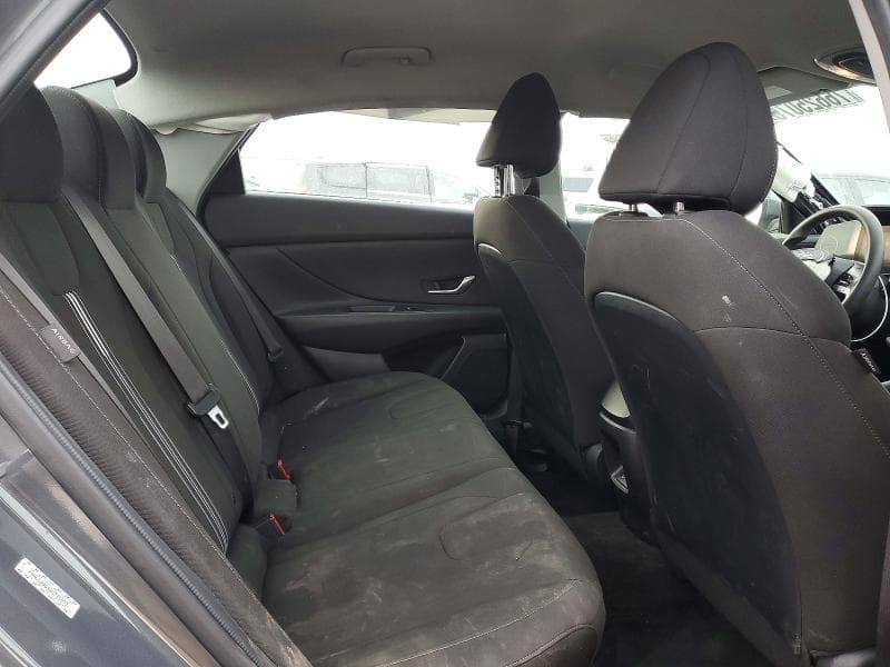 2024 HYUNDAI ELANTRA SEL 10