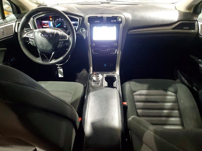 2017 FORD FUSION SE 8