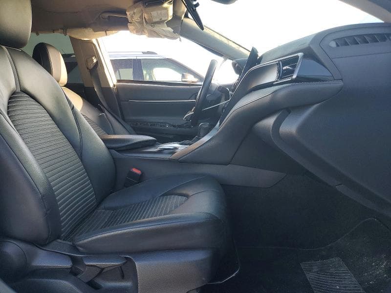 2021 TOYOTA CAMRY SE 7