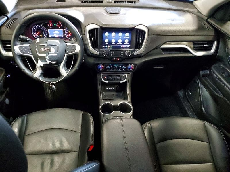 2024 GMC TERRAIN SLT 8