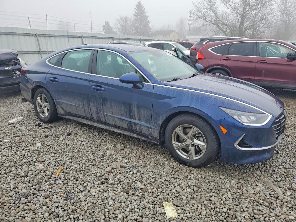 2021 HYUNDAI SONATA SE 4