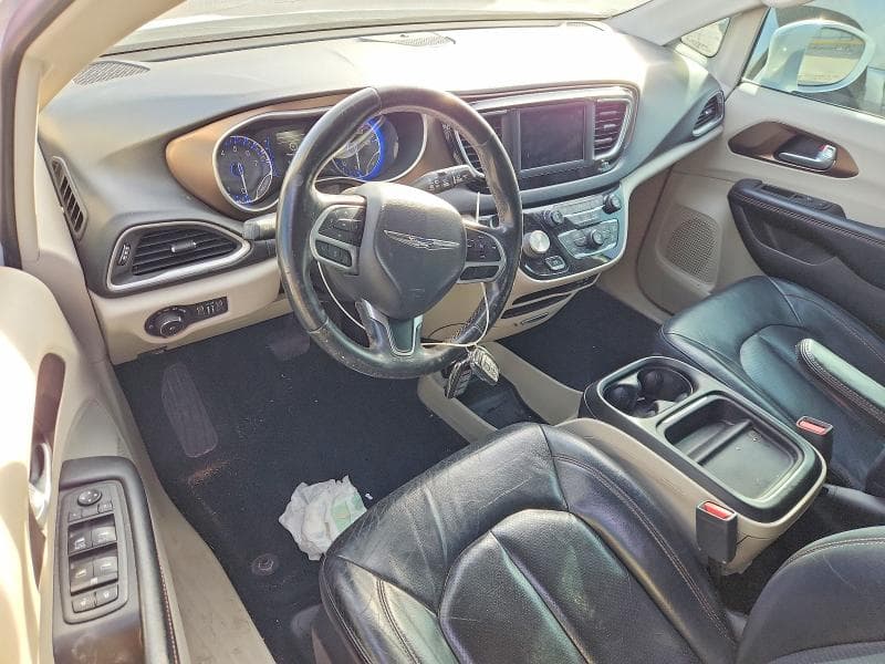 2018 CHRYSLER PACIFICA TOURING L 8