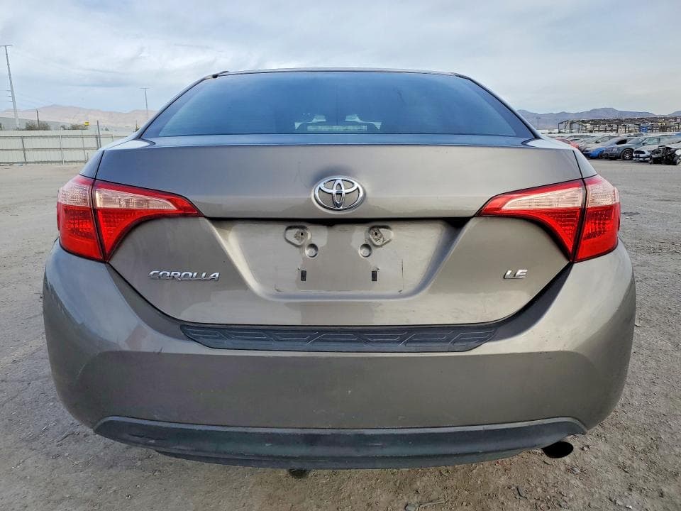 2017 TOYOTA COROLLA LE 6