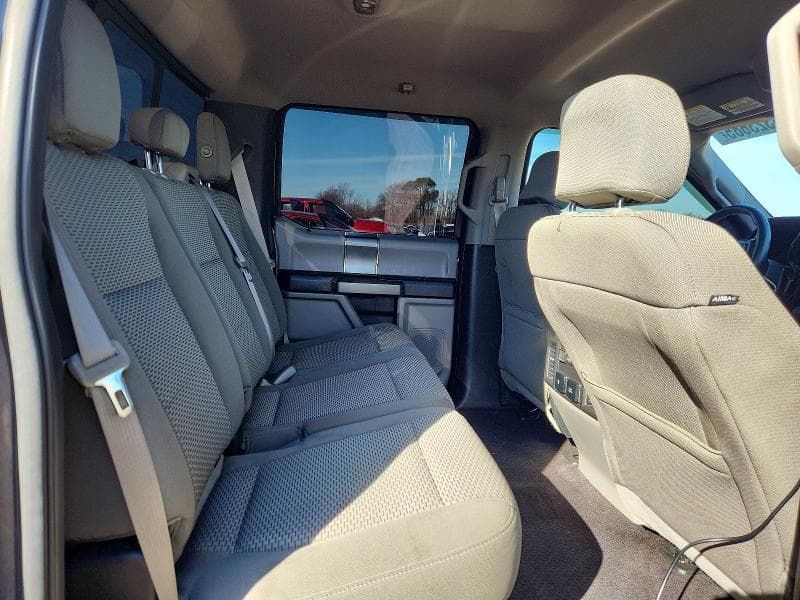 2017 FORD F150 SUPERCREW 10