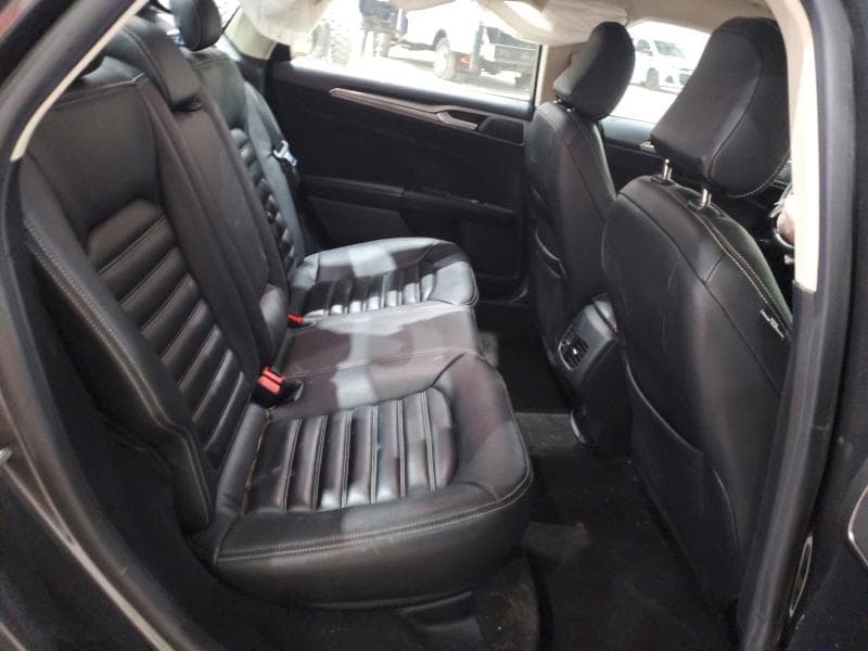 2020 FORD FUSION SE 10
