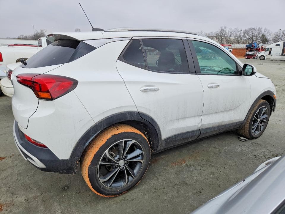 2022 BUICK ENCORE GX SELECT 3