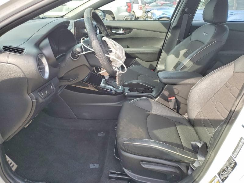 2023 KIA FORTE GT-LINE 7