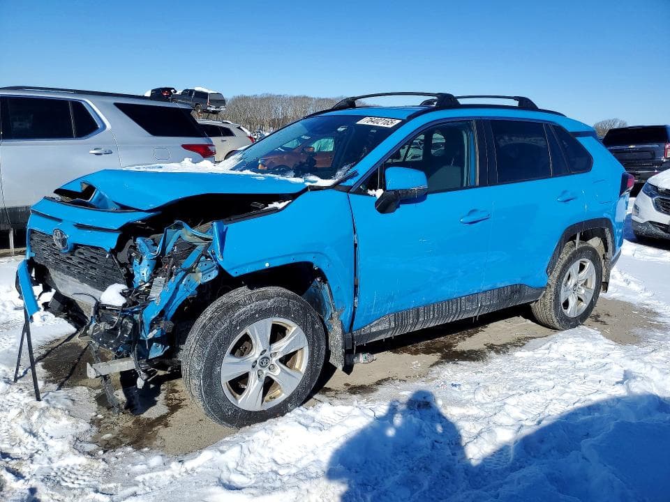 2021 TOYOTA RAV4 XLE - 1