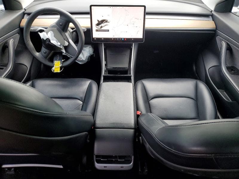 2020 TESLA 3 8