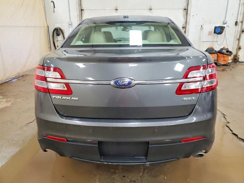 2019 FORD TAURUS SEL 6