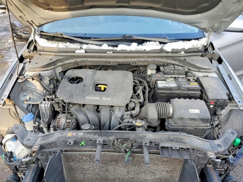 2017 HYUNDAI ELANTRA SE 11