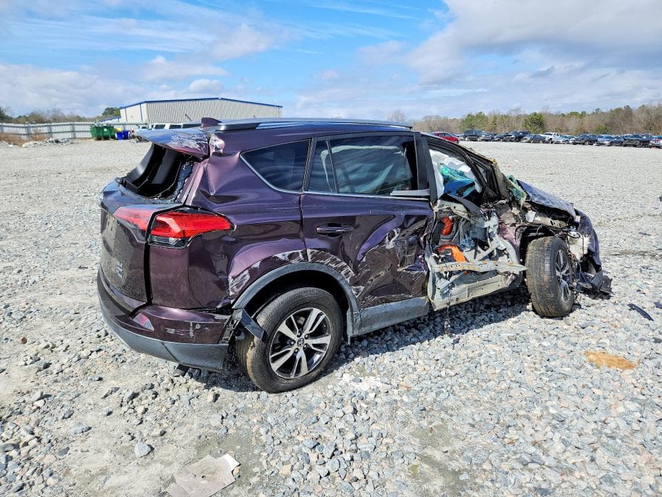 2018 TOYOTA RAV4 ADVENTURE 3