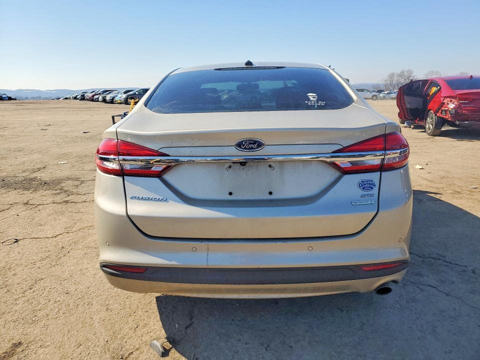 2017 FORD FUSION SE 6
