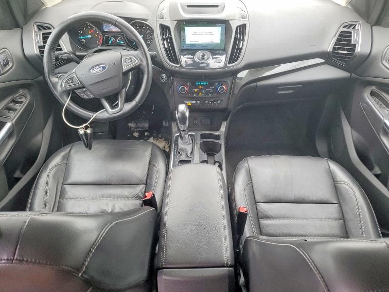 2018 FORD ESCAPE TITANIUM 8