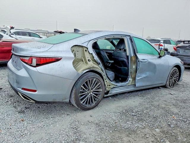 2022 LEXUS ES 350 3