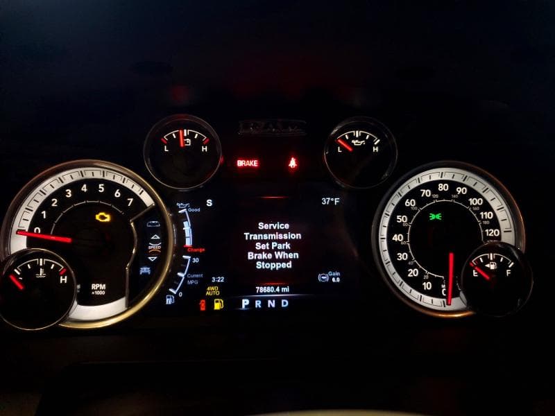 2017 RAM 1500 SLT 9