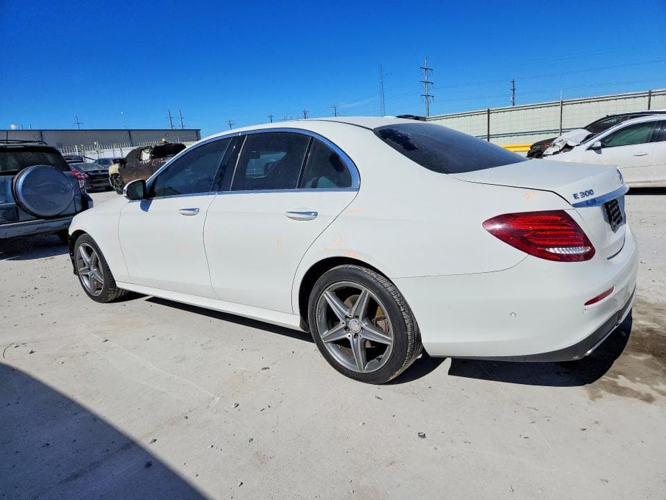 2017 MERCEDES-BENZ E 2