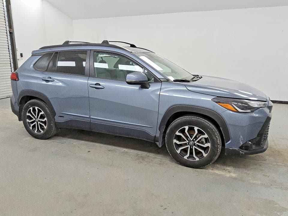2024 TOYOTA COROLLA CROSS HYBRID SE 4