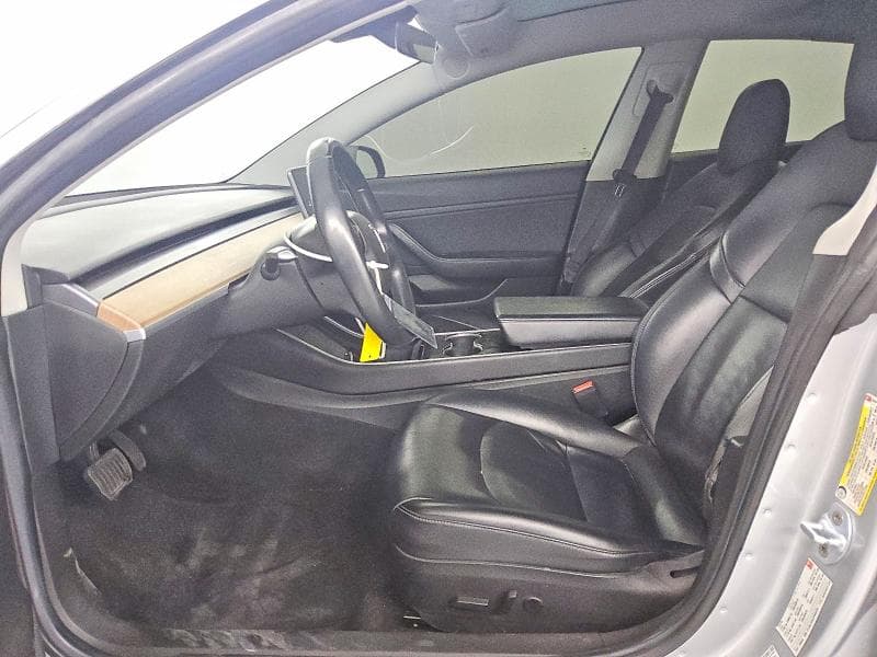 2018 TESLA MODEL 3 7