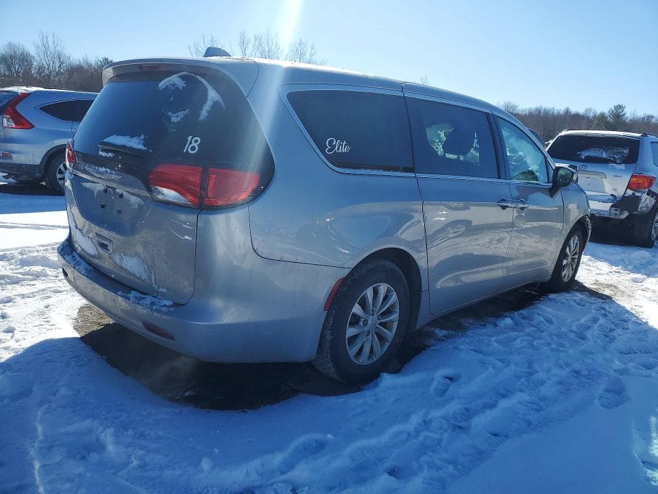 2017 CHRYSLER PACIFICA TOURING 3