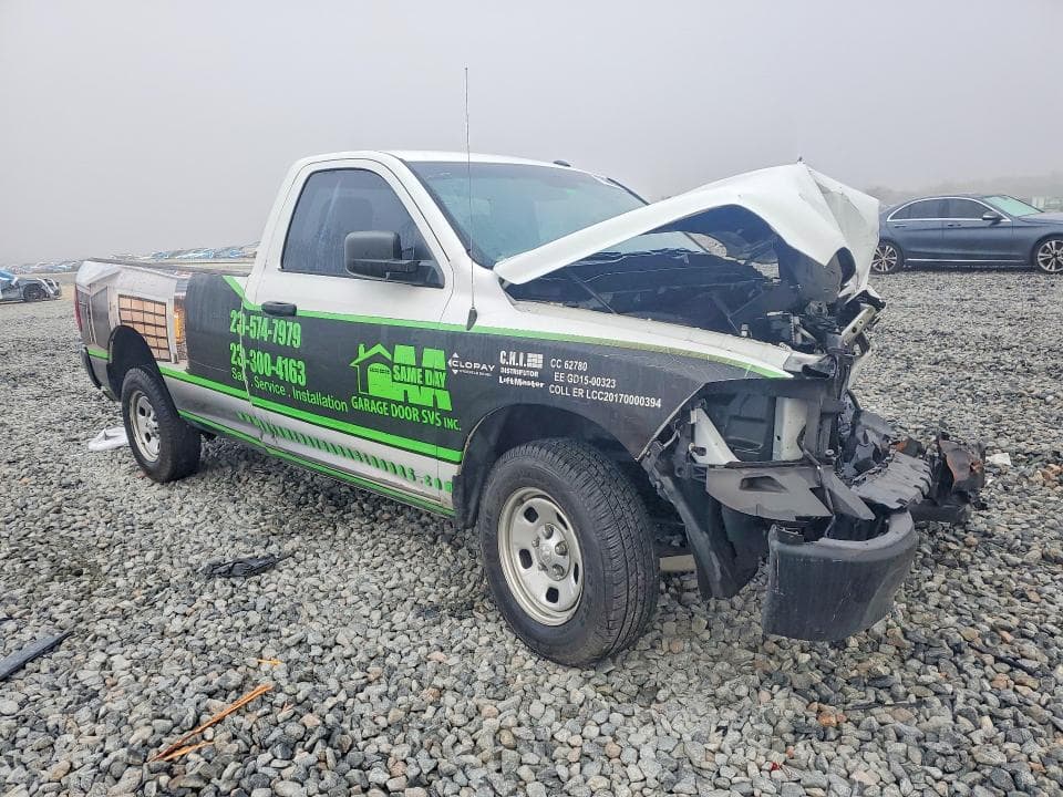 2021 RAM 1500 CLASSIC TRADESMAN 4