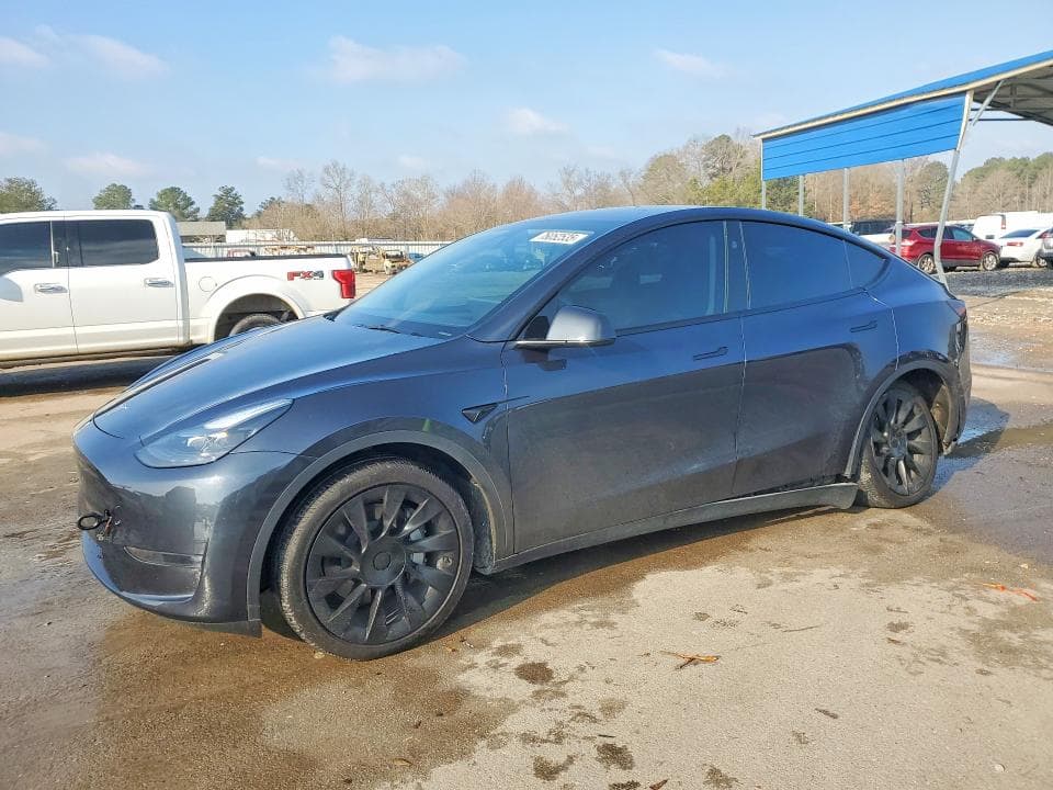 2024 TESLA MODEL Y - 1