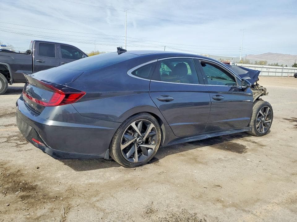 2021 HYUNDAI SONATA SEL PLUS 3