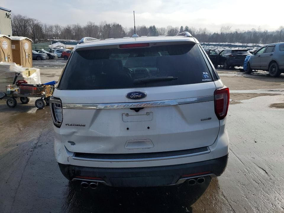 2018 FORD EXPLORER PLATINUM 6