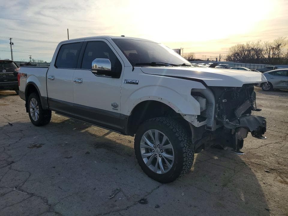 2017 FORD F150 SUPERCREW 4
