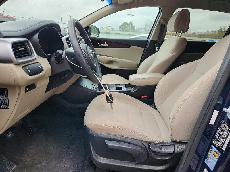 2017 KIA SORENTO LX V6 7