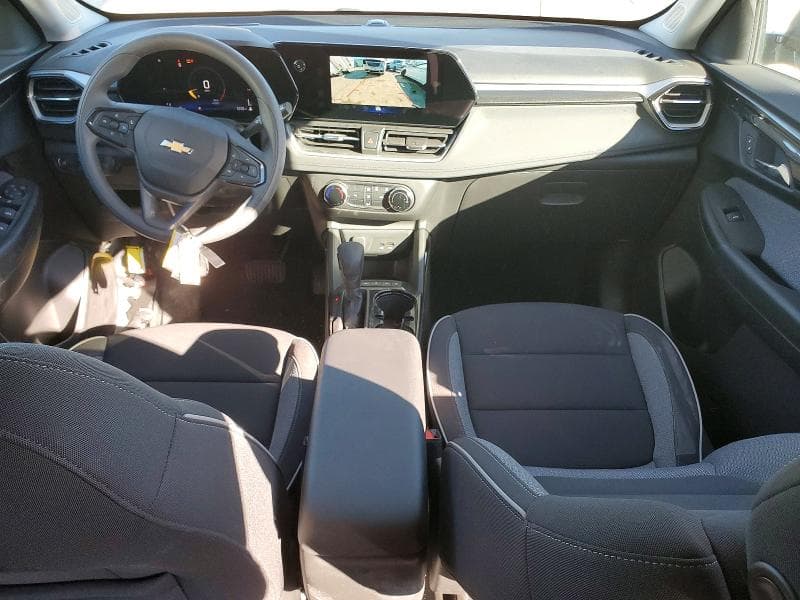 2026 CHEVROLET TRAILBLAZER LS 8