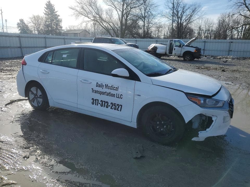 2020 HYUNDAI IONIQ BLUE 4