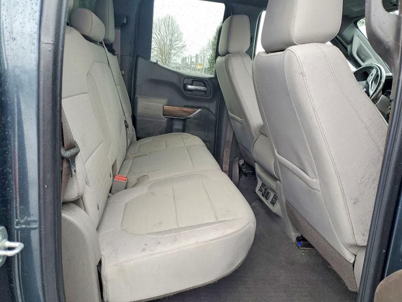 2020 CHEVROLET SILVERADO K1500 RST 10