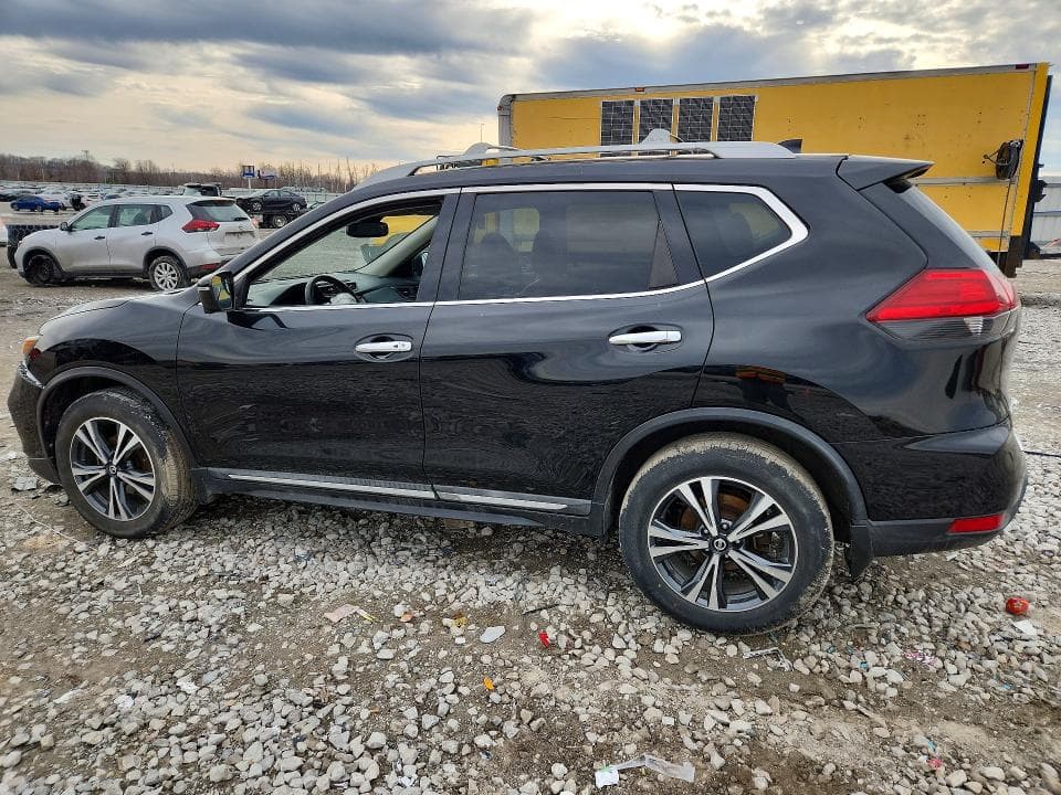 2017 NISSAN ROGUE SV 2