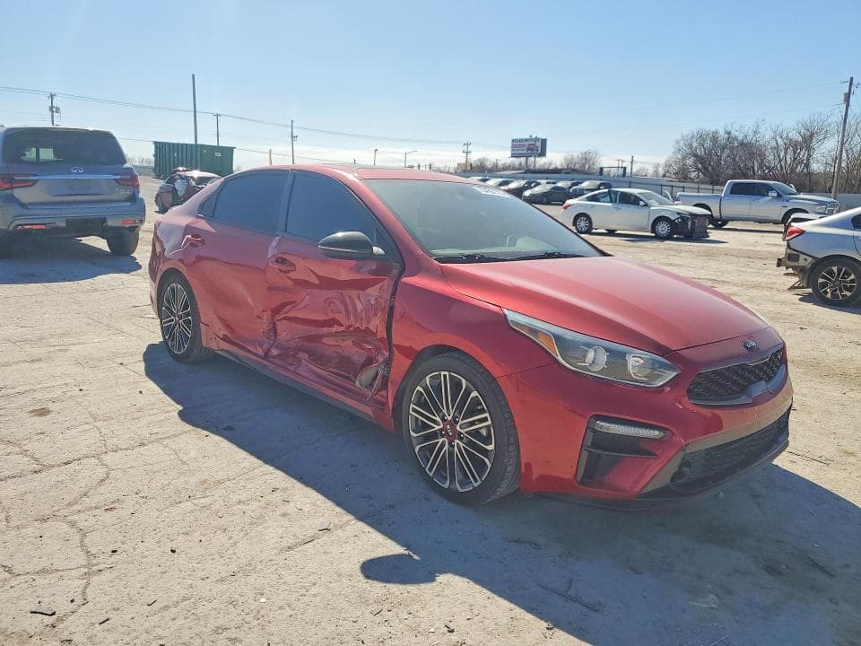 2021 KIA FORTE GT 4